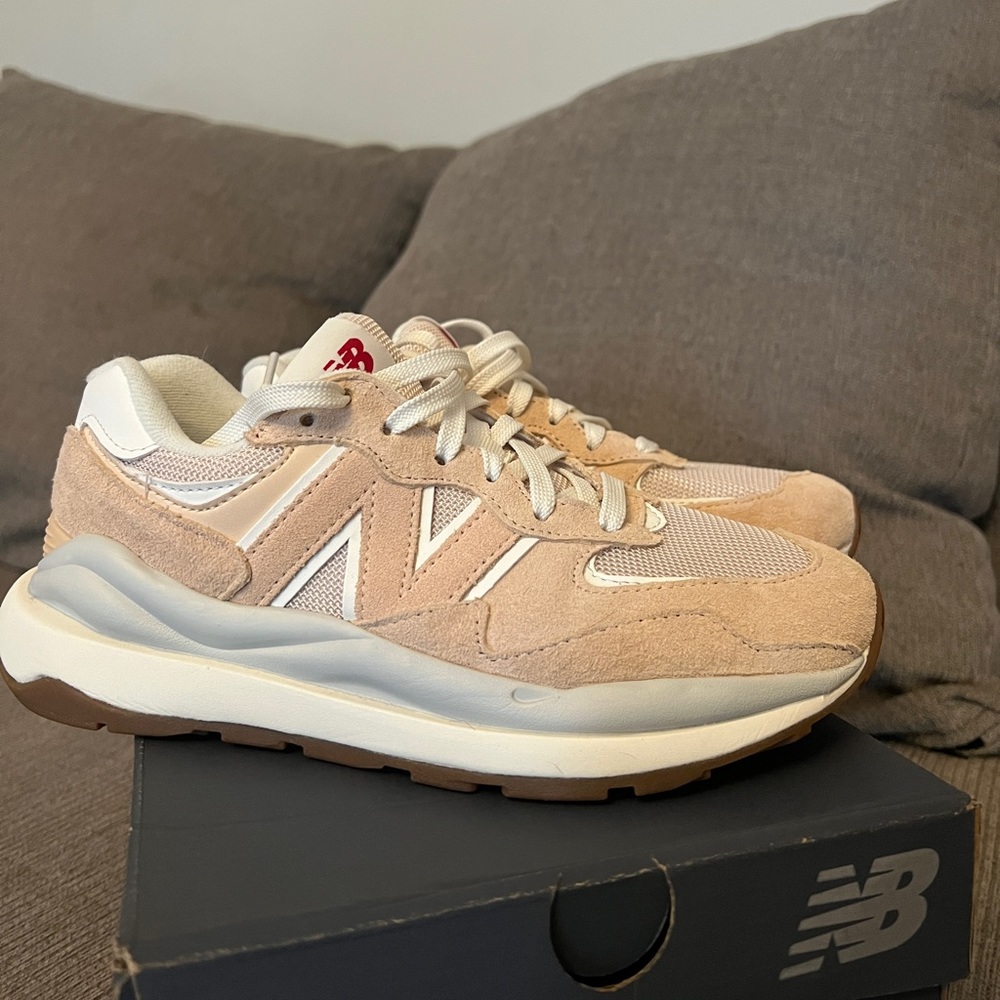 New Balance 5740